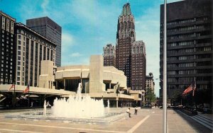 Postcard United States Baltimore Maryland fountain and theatre Charles Center