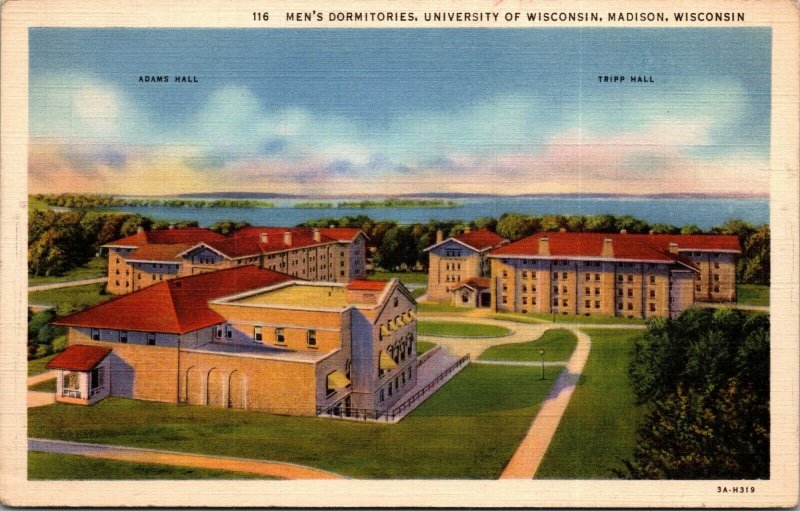 US MENS DORMITORIES UNIVERSITY WISCONSIN MADISON VINTAGE UNPOSTED POSTCARD