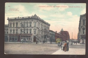 CEDAR RAPIDS IOWA DOWNTOWN THIRS STREET SCENE VINTAGE POSTCARD 1910