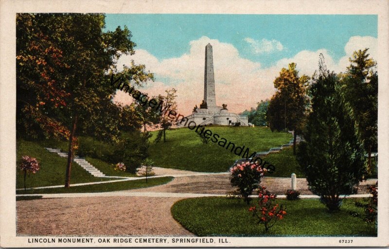 Lincoln Monument Oak Ridge Cemetery Springfield IL Postcard PC246
