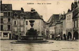 CPA ARBOIS Place de la Liberte (446362)