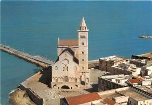 br108557 cattedrale romanica trani  italy