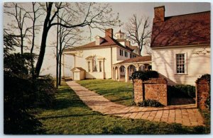 Postcard - The Mount Vernon Mansion, North End - Mount Vernon, Virginia