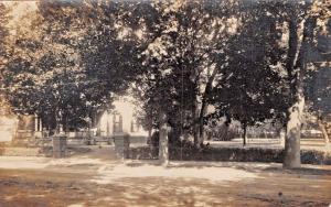 PATCMOGUE NEW YORK POSTMARK-DRIVEWAY COLUMNS-CHAPMAN REAL PHOTO POSTCARD 1907