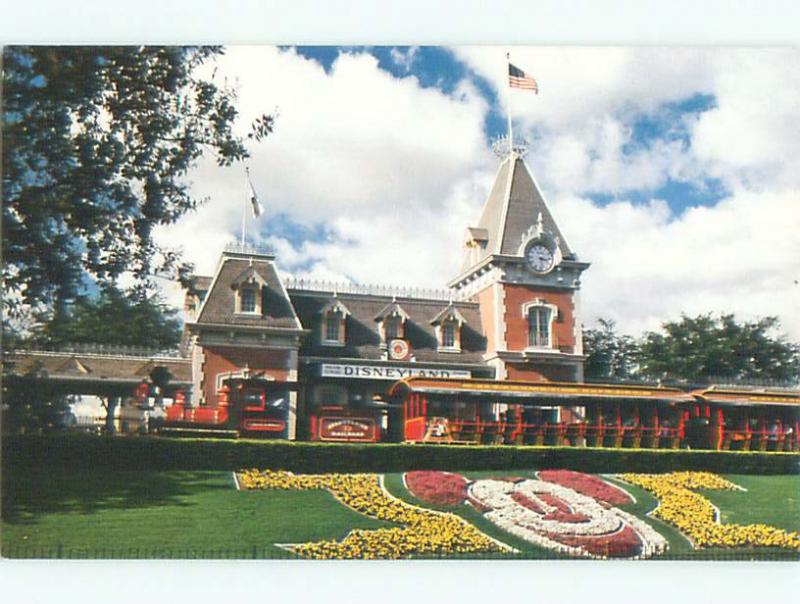 Unused Pre-1980 TRAIN BY FLORAL MICKEY MOUSE AT DISNEYLAND Anaheim CA p2812@