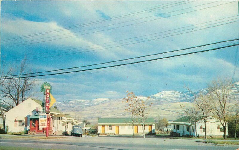 Oregon Ashland Palm Motel 1950s auto Rocky Mt High Sport Postcard 22-4256
