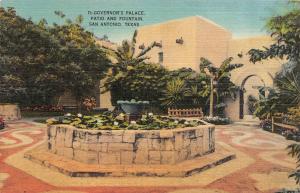 SAN ANTONIO, TX  Texas GOVERNOR'S PALACE Patio & Fountain c1940's Linen Postcard
