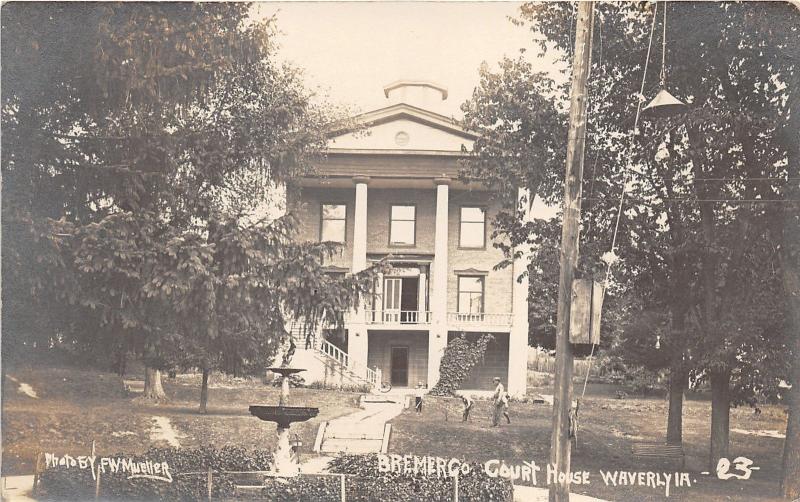 Waverly Iowa~Bremer County Court House~Man & Boys Playing Croquet~c1915 RPPC