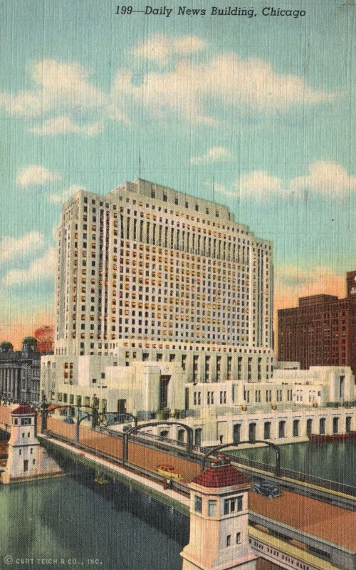 Vintage Postcard 1950's Daily News Building Historic Landmark Chicago Illinois