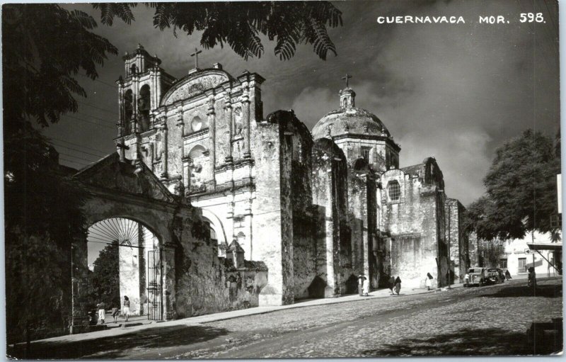 postcard rppc Mexico - Catedral de Cuernavaca