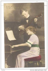 RP: Woman on piano & man with guitar , 00-10s