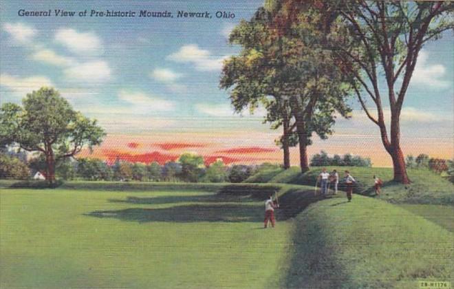 Ohio Newark General View Of Prehistoric Mounds Golfers Curteich