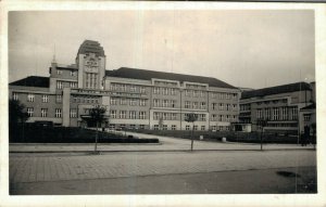 Czech Republic Kutná Hora Zemská Skola Prumyslová Vintage RPPC 07.51