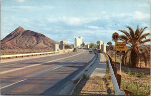 Vtg Looking across the Tempe Bridge Tempe Arizona AZ Unused Chrome Postcard