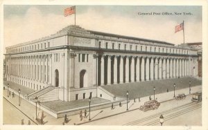 New York City NY Post Office 8th Ave & 31st St White Border Postcard Unused