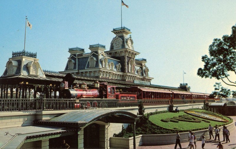 FL - Orlando. Walt Disney World. Steam Railroad