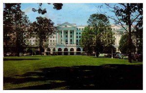 Postcard BUILDING SCENE White Sulphur Springs West Virginia WV AT3707