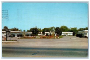 1957 West End Gardens Hotel Court Roadside Elkton Maryland MD Vintage Postcard