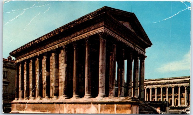 Postcard - La Maison Carrée, Nîmes, France