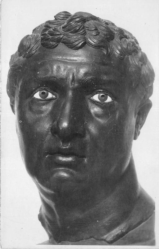 BR6112 Musee  d Athenes tete D un Prince Hellenistique Delos postcard greece