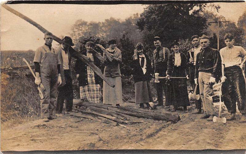 B29/ Occuptional Worker RPPC Postcard c1910 Logging Harvesting Women Axe 8