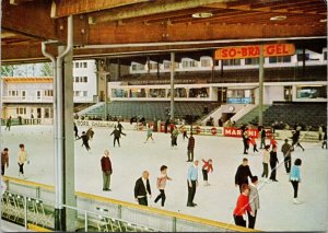 Ice Skating Kunsteisstadion Oberstdorf/Aligau Germany Postcard C8 *as is