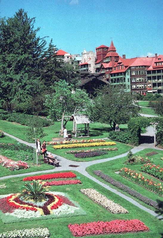 VINTAGE POSTCARD CONTINENTAL SIZE MOHONK MOUNTAIN HOUSE NEW PALTZ N.Y. TC