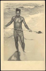 dutch new guinea, Native PAPUA Fishing Spear 1950s RPPC