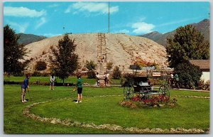 Postcard Midway Utah UT Hot Crater Golf Mountains Wagon 1950s Chrome