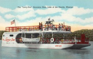 THE LARRY-DON EXCURSION BOAT LAKE OF THE OZARKS MISSOURI POSTCARD (c. 1930s)