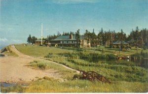 Nova Scotia  Canada Pictou Lodge Chrome Postcard