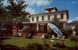 Catskill NY Villa Leona Old Postcard