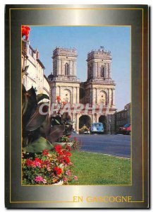 Postcard Modern Au Pays des Cadets de Gascogne Auch Basilique Ste Marie