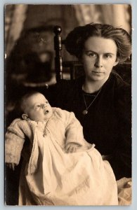 RPPC  Pretty Mother With Child  Postcard  c1910