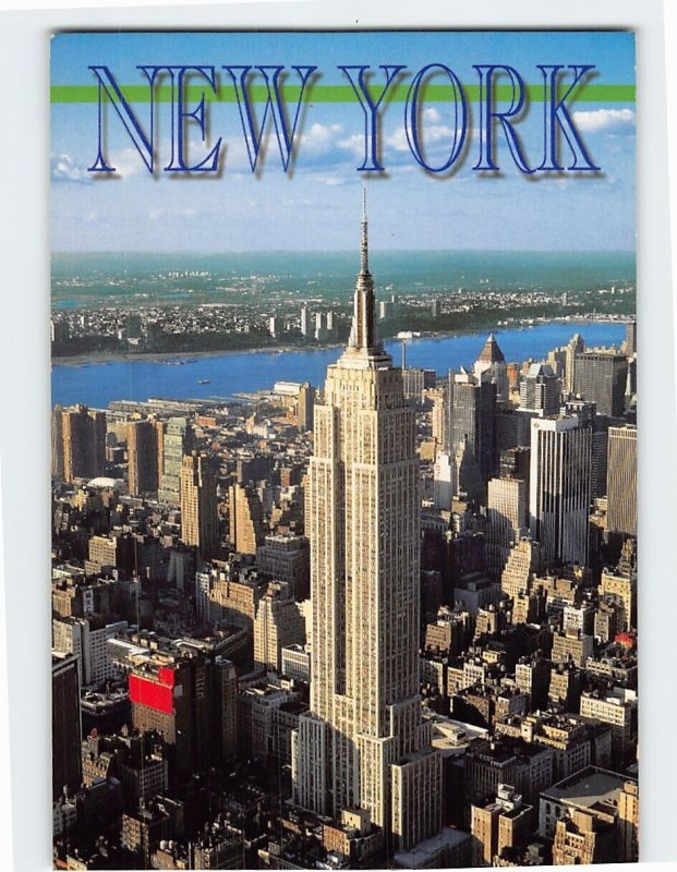 Postcard An aerial view of Lower Manhattan looking north, New York City, N. Y.