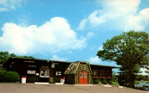 York, Maine - The Bos'n's Landing Restaurant - on the York River - 1960s