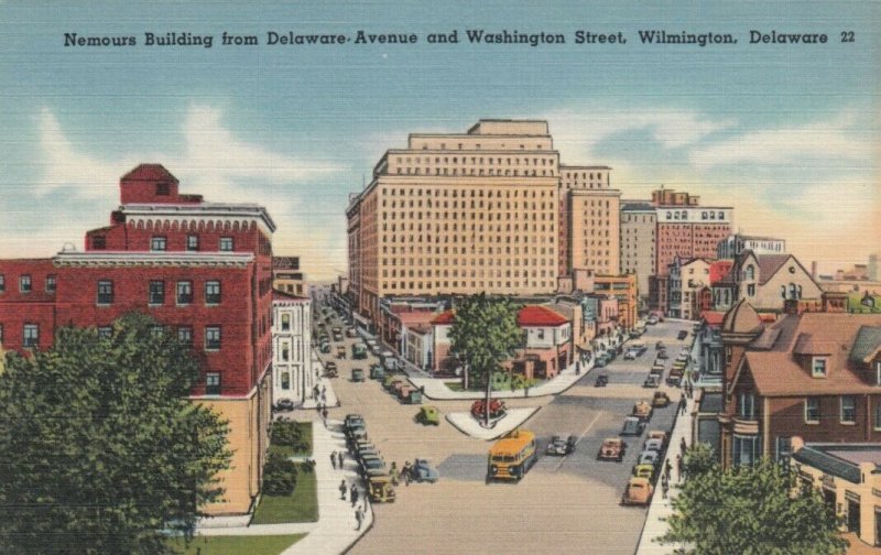 WILMINGTON , DE , 30-40s ; Nemours Building from Delaware Ave. & Washington St.