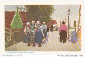 Netherlands Marken Girls In Traditional Costume Zondagmiddag op den dijk