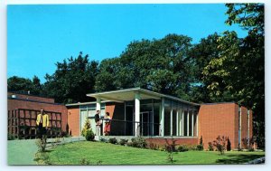 SEATTLE PACIFIC COLLEGE, Washington WA ~ CRAWFORD MUSIC BUILDING 1960s Postcard