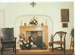 Lincolnshire Postcard - Fireplace in Hall of Epworth Old Rectory - Ref 11560A