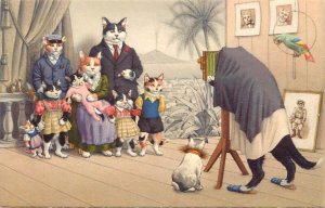Mainzer Hartung Swiss Postcard Dressed Cats 4724 Cat Family Poses For Photograph
