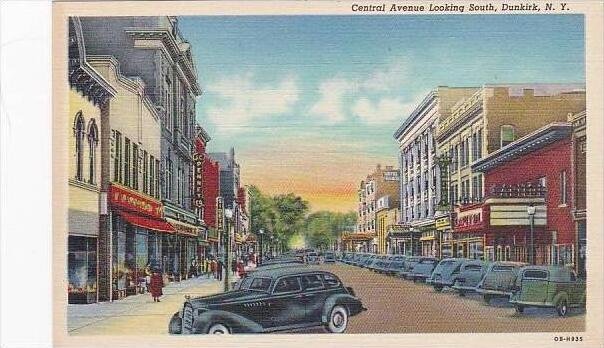 New York Dunkirk Central Avenue Looking South