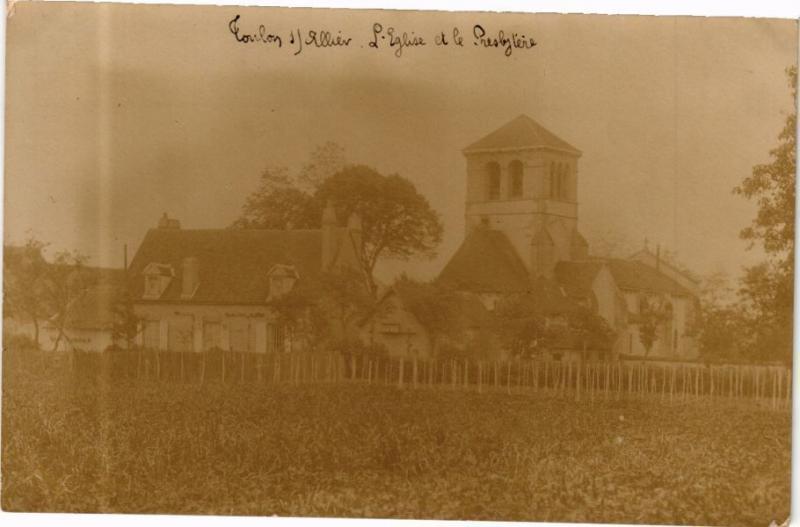 CPA AK Allier-L'Eglise et le Presbytére (267679)