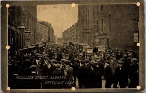 Middlesex Street Aldgate, Petticoat Lane London England Vintage Postcard O45