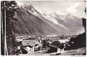 RP, Vue Generale, l'Aiguille Du Midi Et Le Mont-Blanc, Chamonix (Haute Savoie...