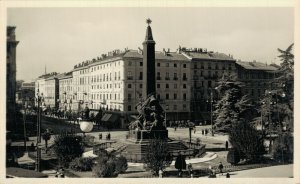 Italy Milano The Monument of the Five Days Milan Vintage RPPC 08.39