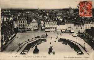 CPA VANNES-Vue générale de L'Hotel de Ville (27330)