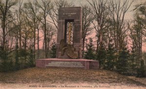 Vintage Postcard Foret De Compigne Le Monument L'Armistice Pres Rethondes France