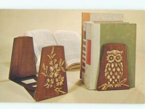 Pre-1980 This Is A Postcard BOOKENDS WITH OWL BIRD DESIGN AC7199