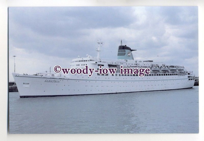 LN0086 - Liner - Albatros  built 1957 ex Cunards Sylvania - postcard